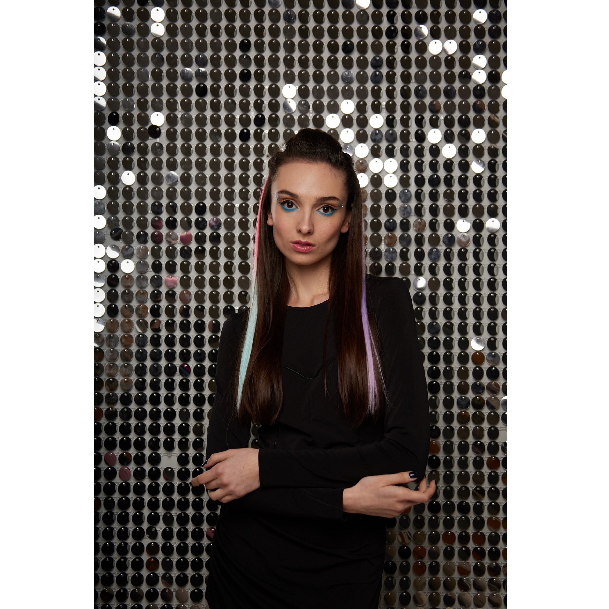 Цветные пряди для волос Lukky Fashion на заколках искусственные блестящие фиолетовые 60 см аксессуары для девочек - фото 10