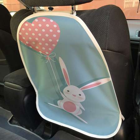 Накидка на сиденье автомобиля JoyArty Влюбленный кролик с шариком