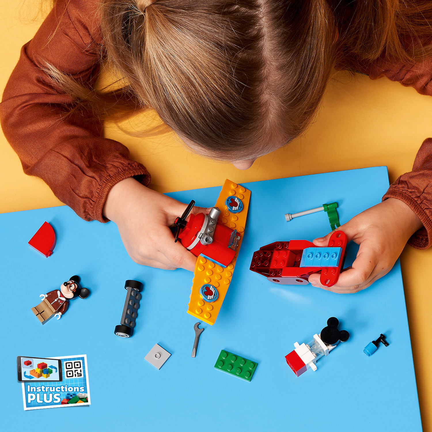 Конструктор LEGO Mickey and Friends Винтовой самолёт Микки блочный - фото 4