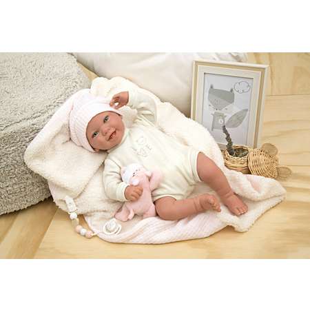 Пупс Arias Reborn Viviane мягкий новорожденный в белой одежде с соской с одеялом и игрушкой 40 см