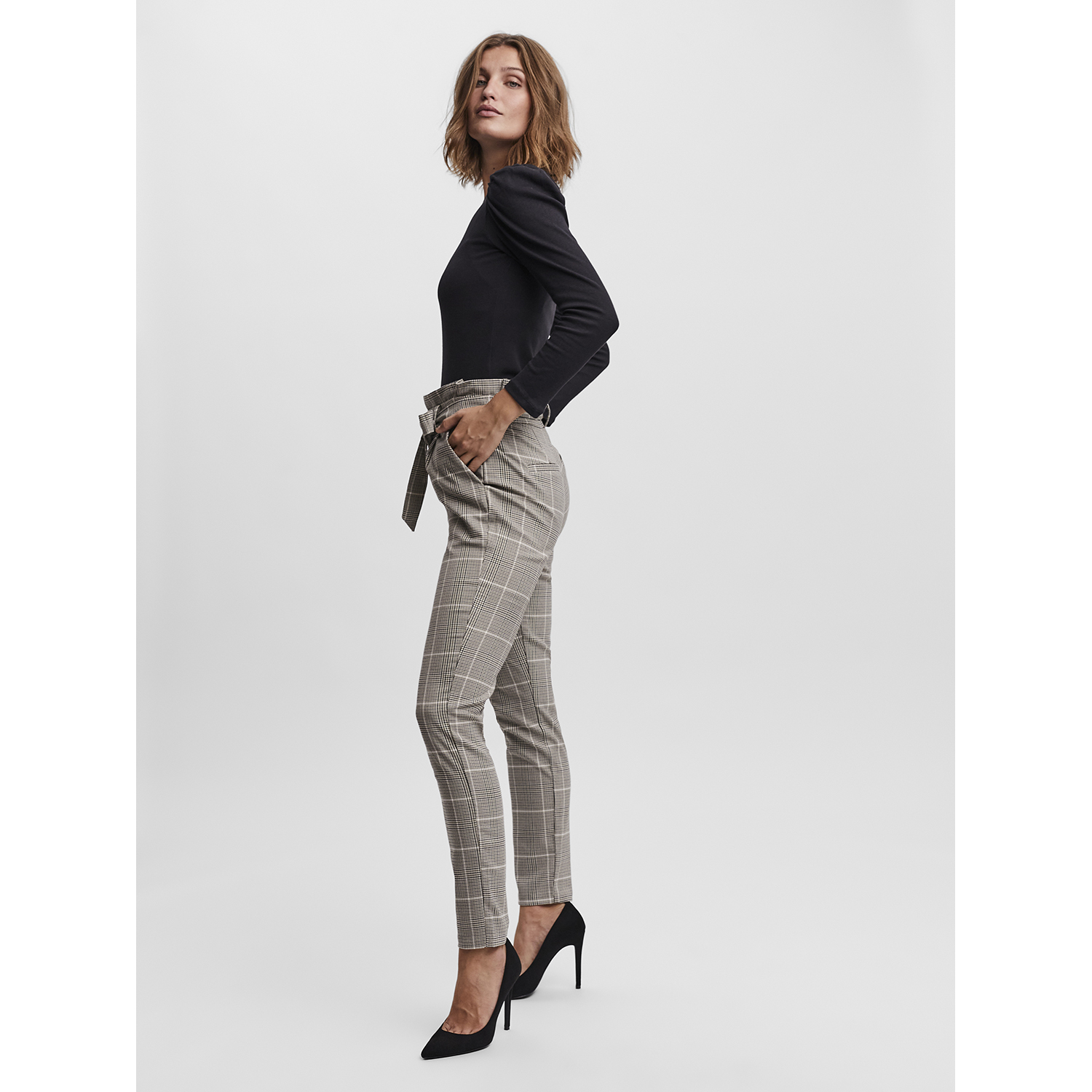 Брюки VERO MODA 10240477/Ivy Green/"30 - фото 3