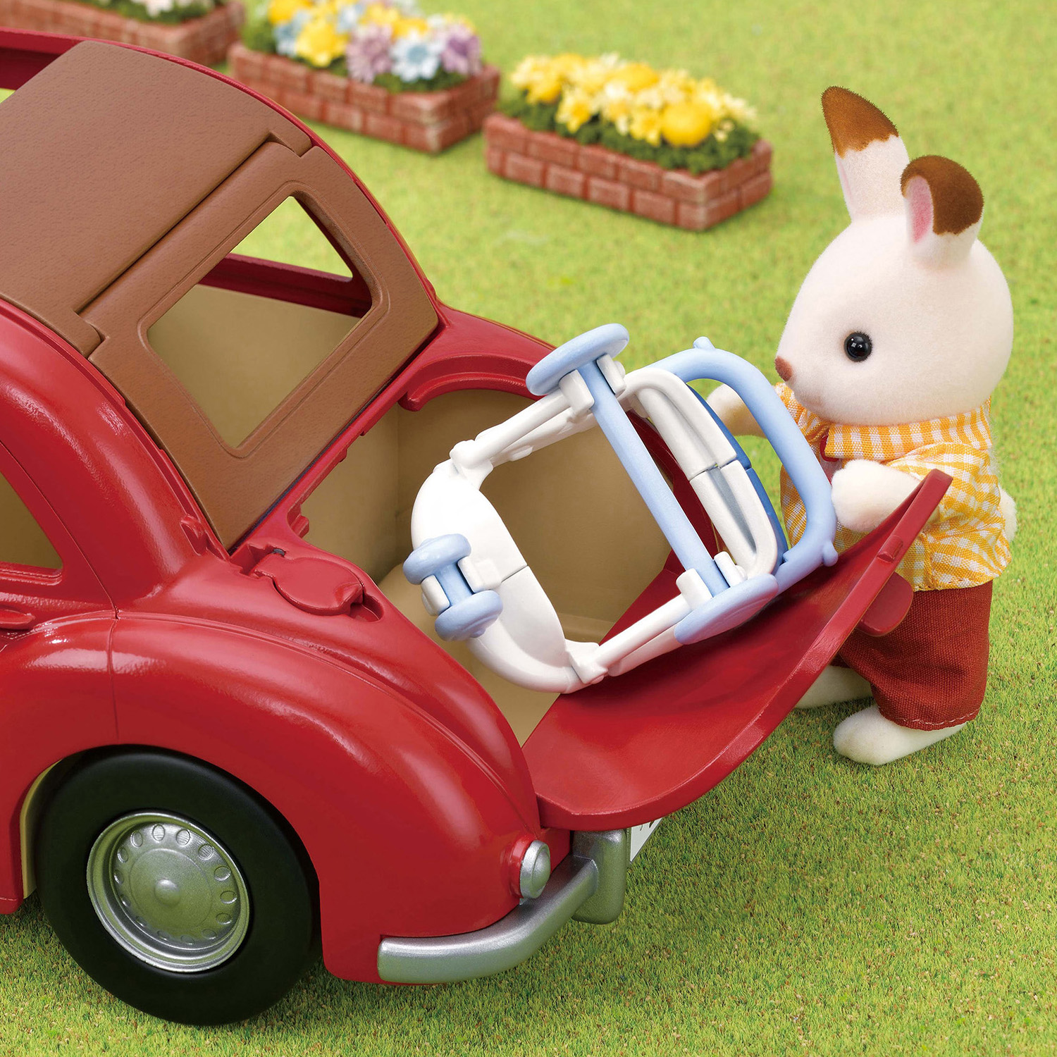 Игровой набор Sylvanian Families Семейный авто красный 5448 - фото 3