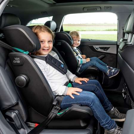 Автокресло Britax Roemer Advansafix i-Size Storm Grey