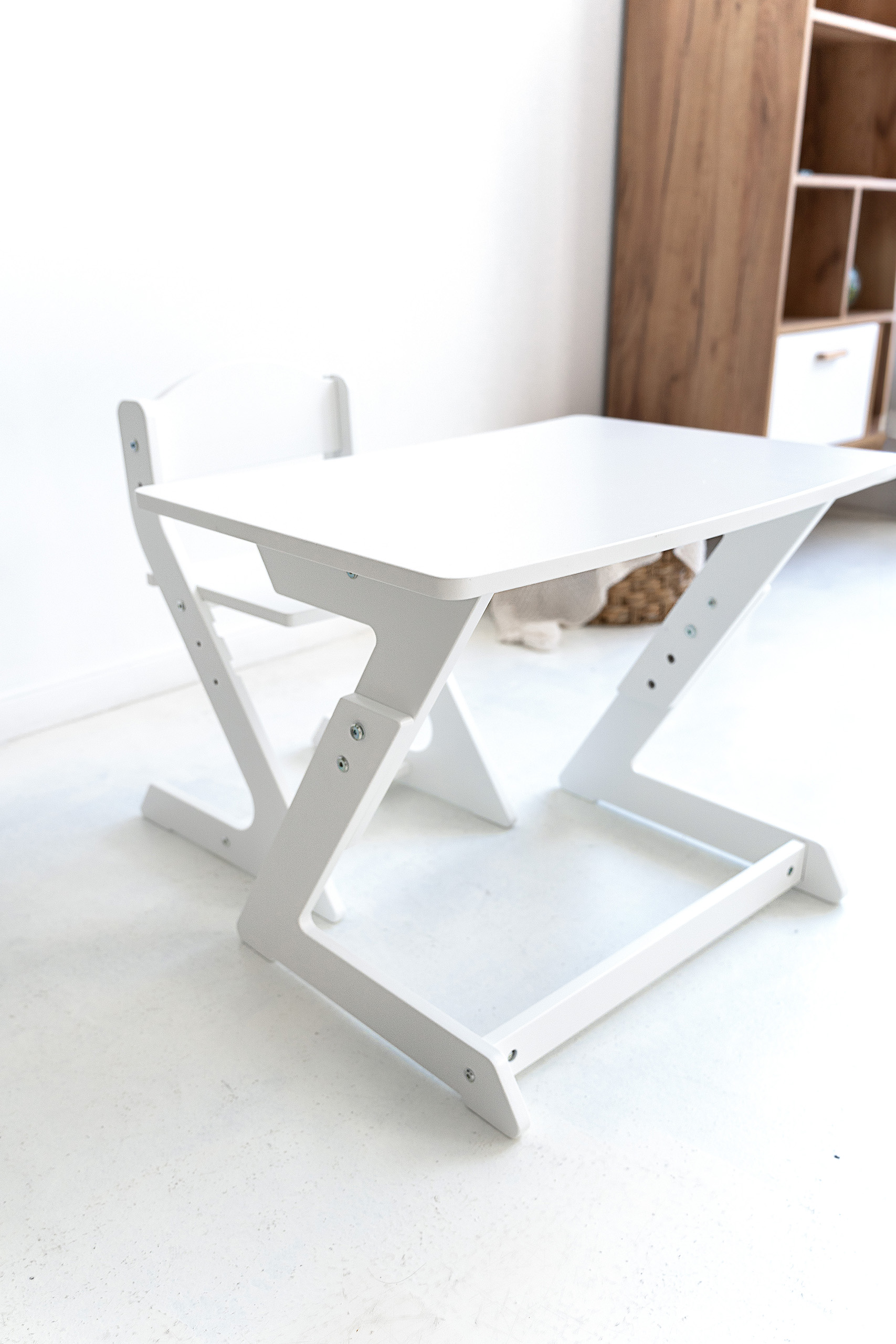 Детский растущий стол и стул Коняша белый - фото 10