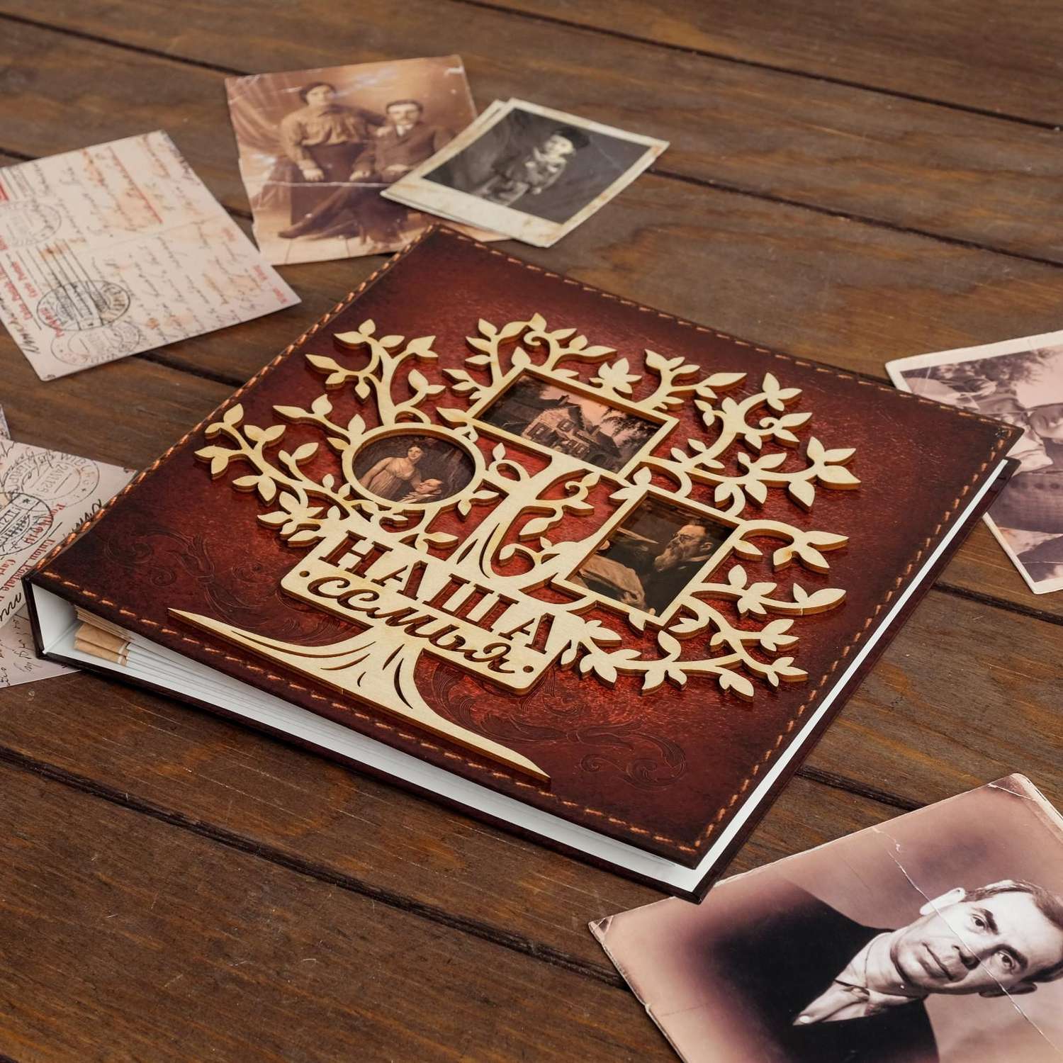 Родословная книга Sima-Land «Наша семья» с деревянным элементом 84 страницы 24.5 х 23 х 4 см - фото 2