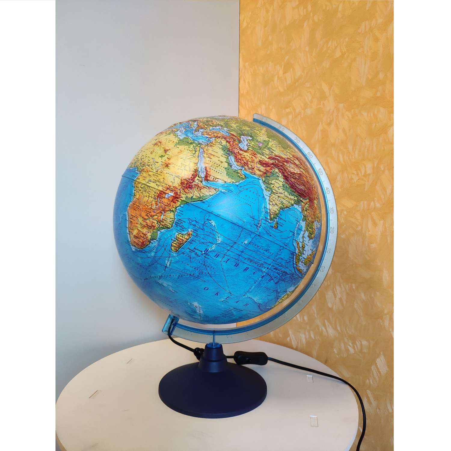 Глобус Globen Земли физический рельефный с LED-подсветкой 32 см - фото 5
