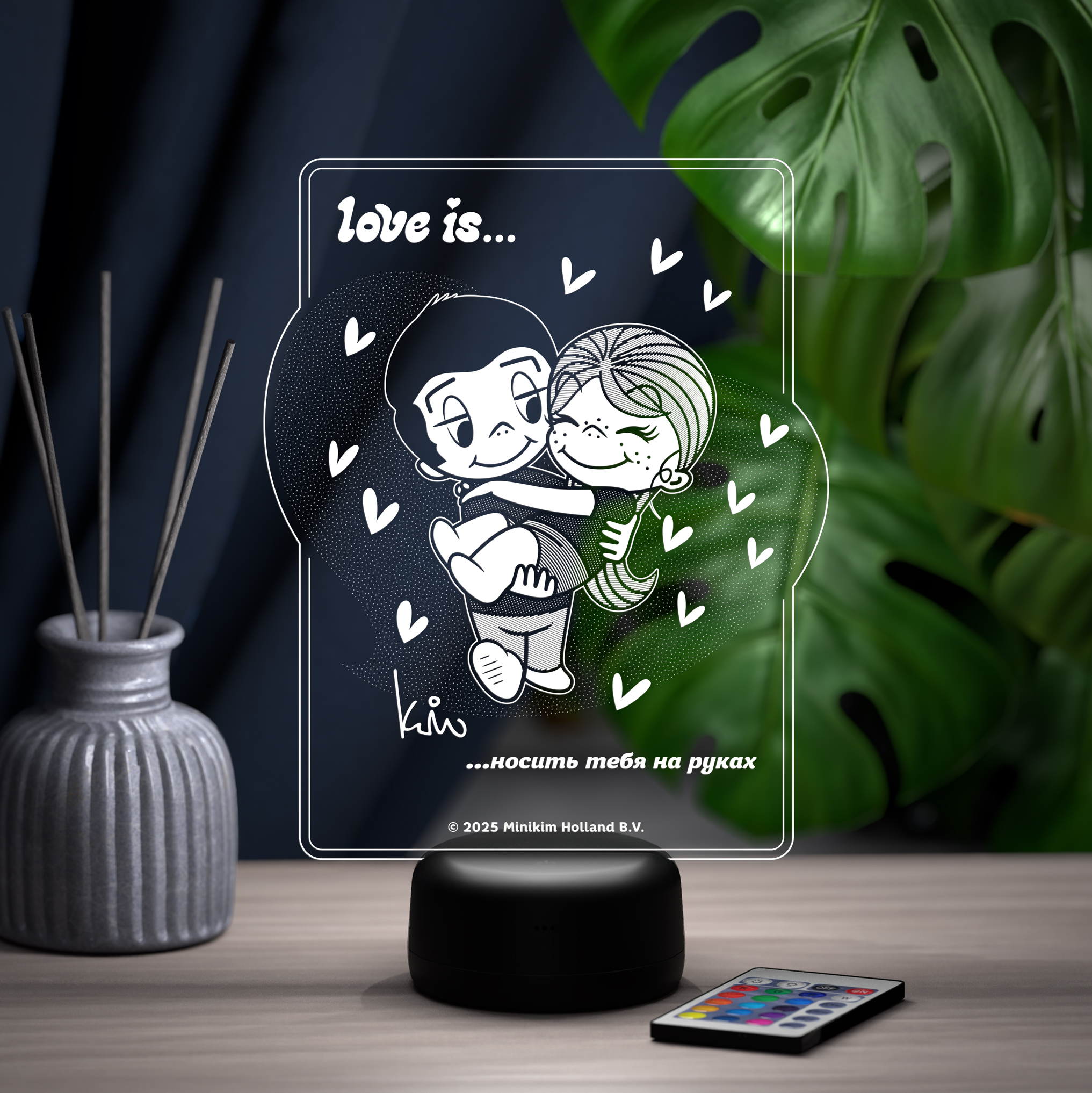 Ночник Love is.. Носить тебя на руках - фото 9