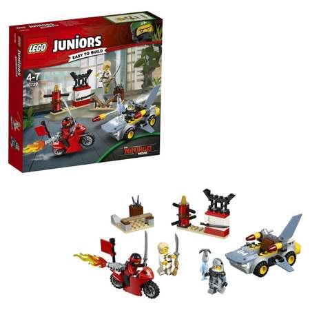 Конструктор LEGO Juniors Нападение акулы (10739)