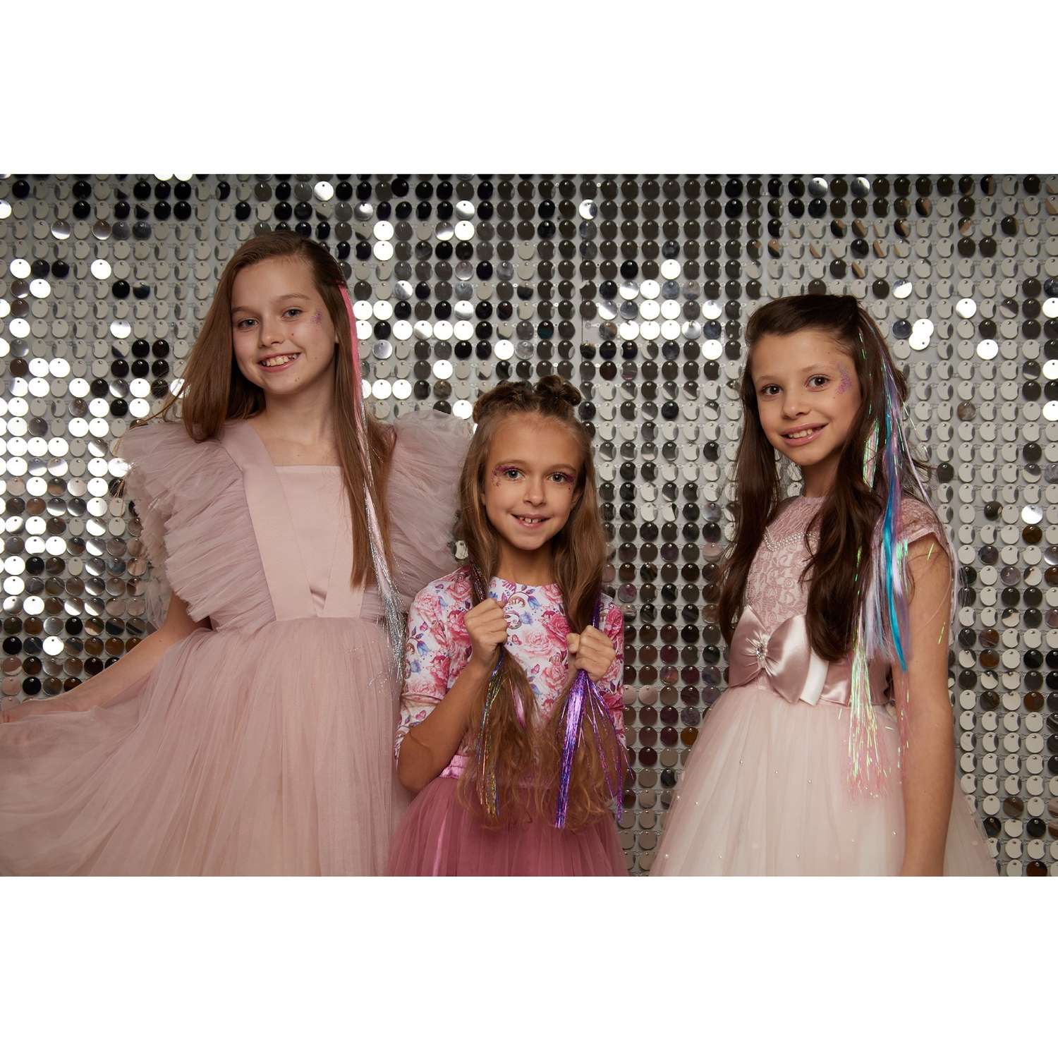 Цветные пряди для волос Lukky Fashion на заколках искусственные детские блестящие розовые 60 см аксессуары для девочек - фото 14