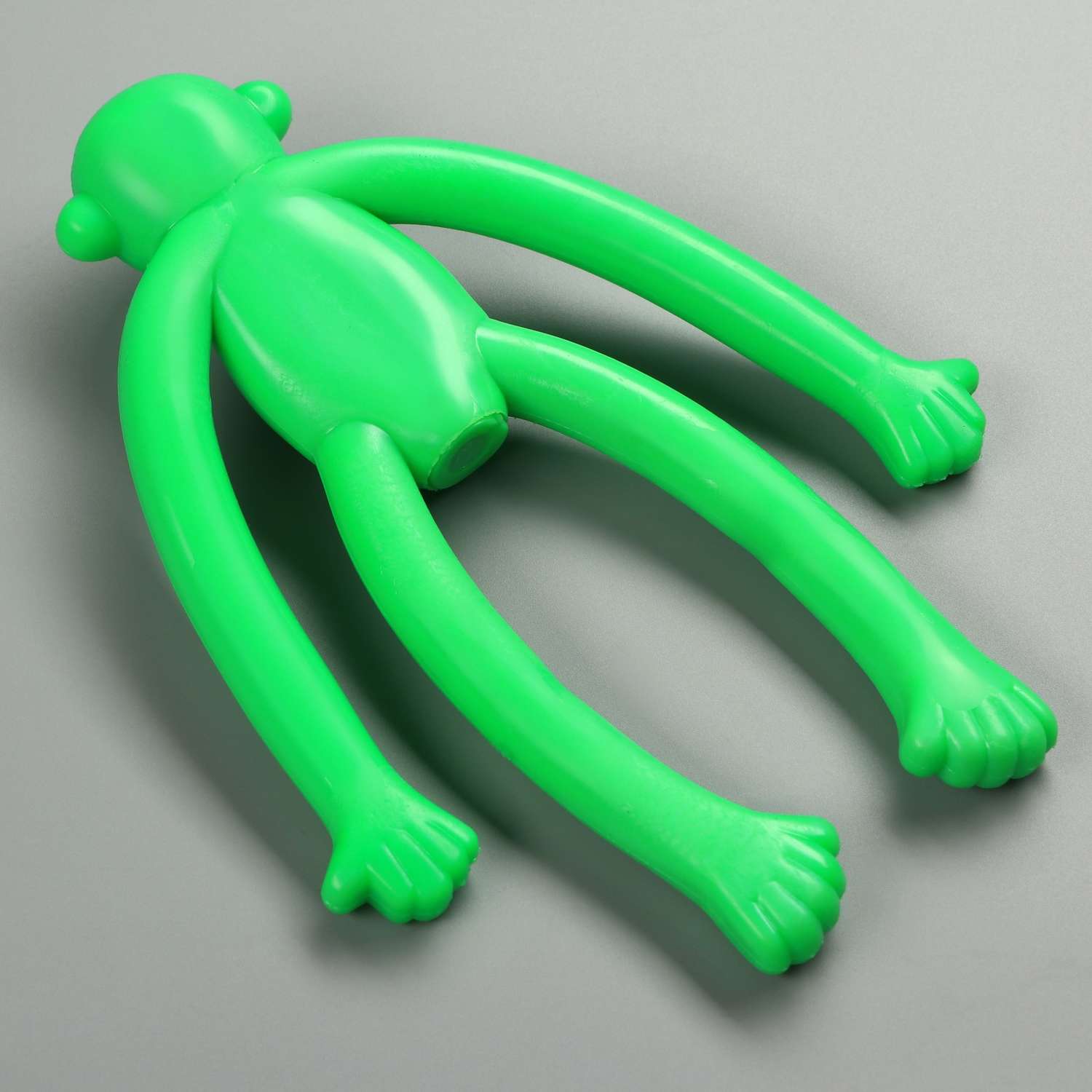 Игрушка Пижон для собак «Обезьяна» с пищалкой 19.5 см силикон зелёная - фото 3