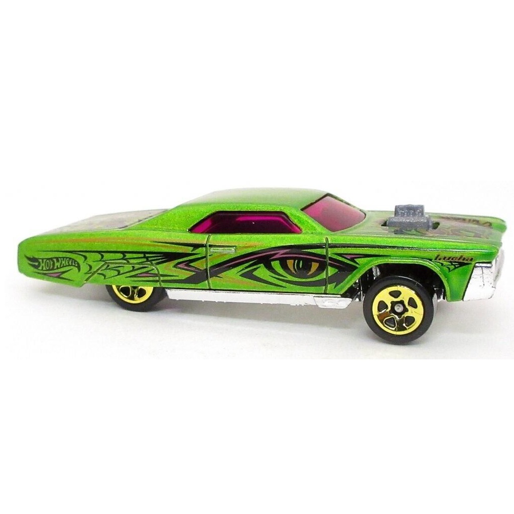 Автомобиль Hot Wheels LAYIN LOWRIDER зеленый 63040 - фото 1