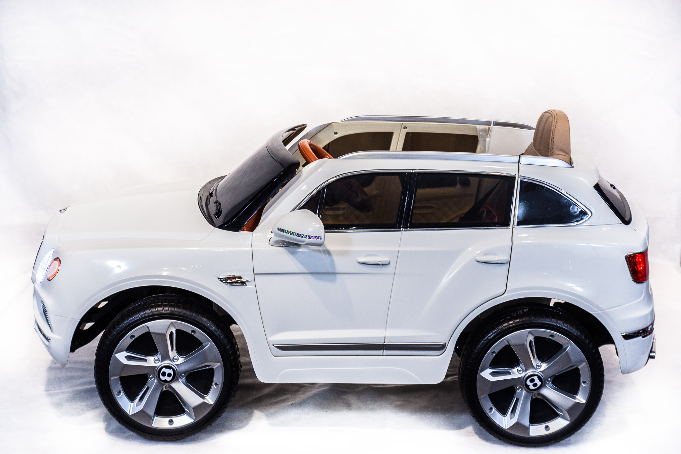 Автомобиль TOYLAND Bentley Bentayga - фото 4