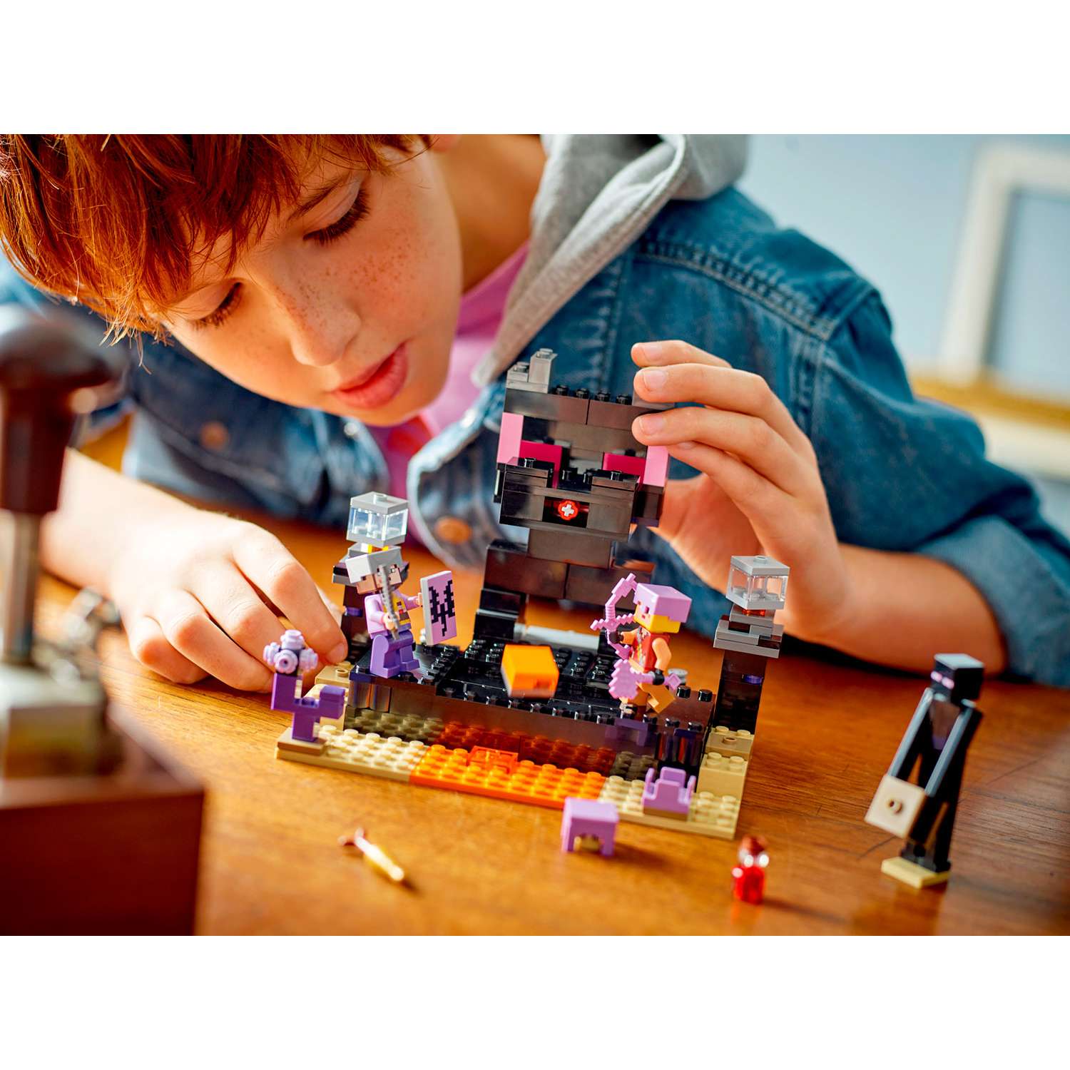 Конструктор детский LEGO Minecraft Финальная арена 21242 - фото 7