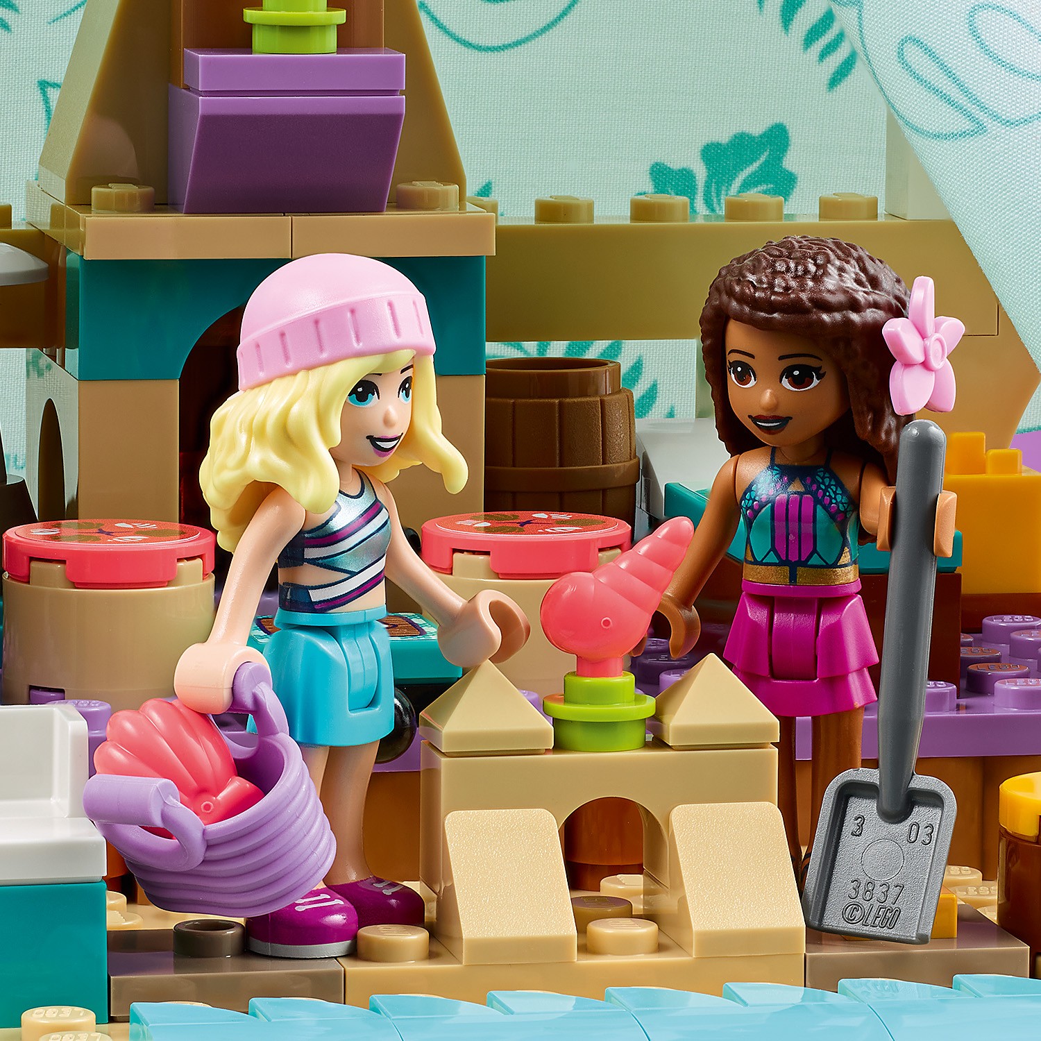 Конструктор LEGO Friends Кэмпинг на пляже 41700 - фото 11