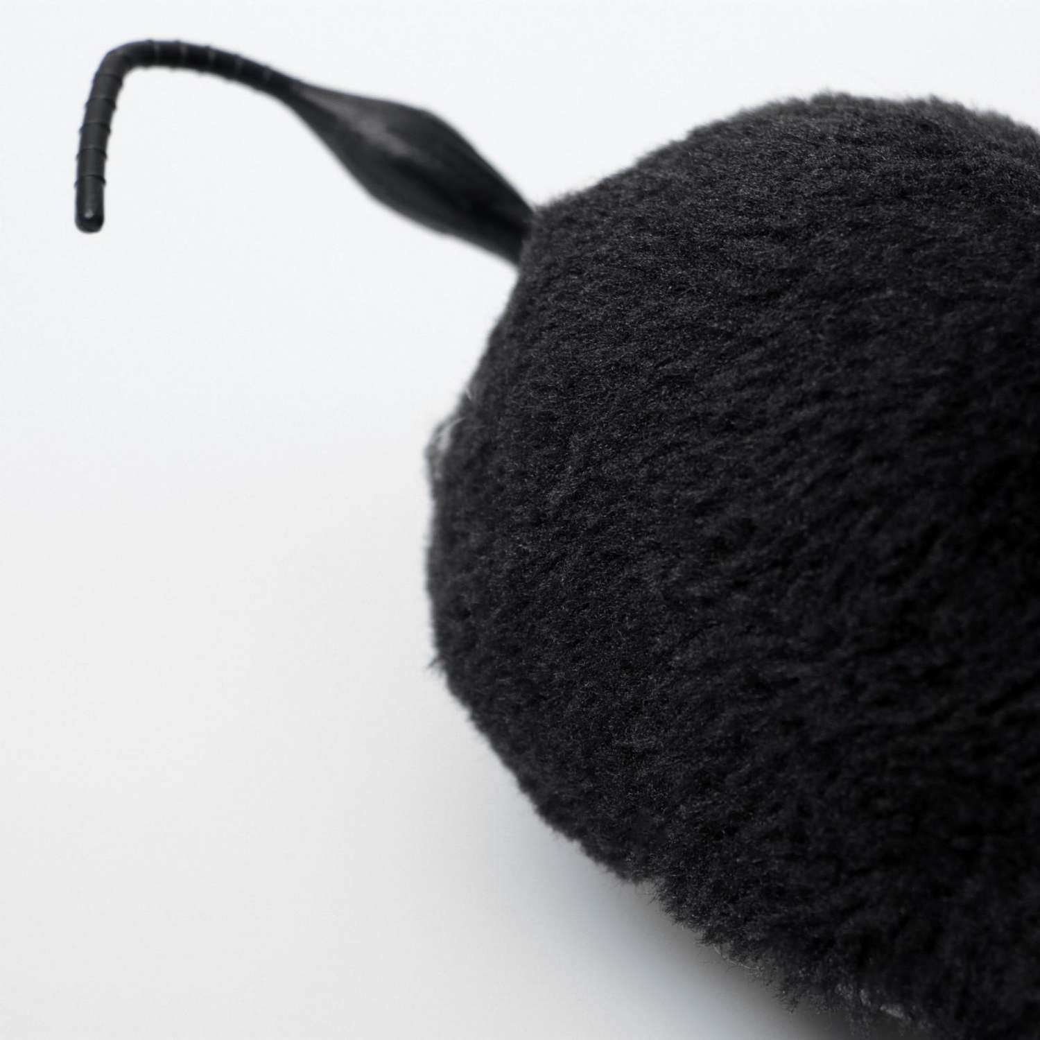 Мышь заводная Пижон меховая 12 см чёрная - фото 2