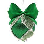 Набор Волшебная мастерская Новогодний шар из фоамирана зелено-серебрянный
