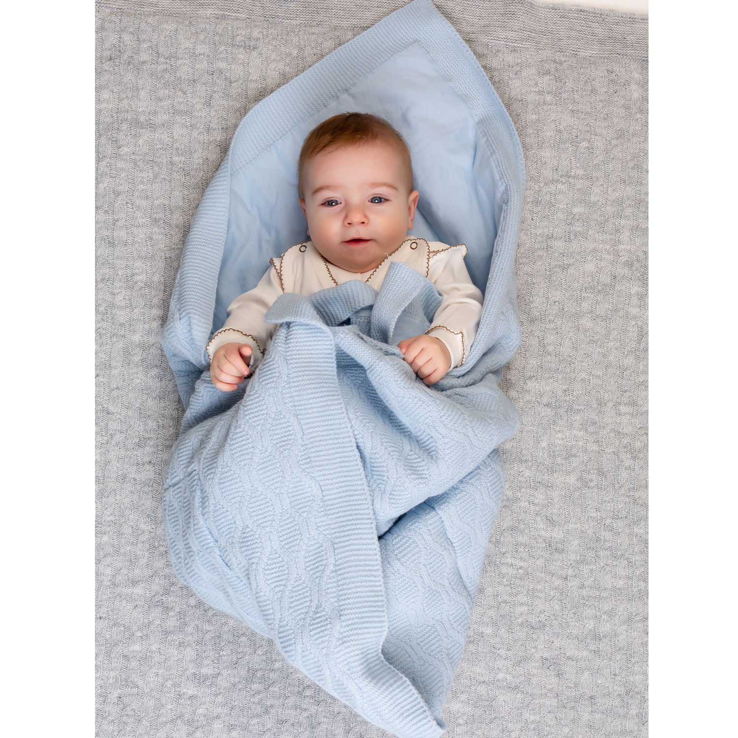 Одеяло-плед Осьминожка вязаное утепленное 110*95 см - фото 1