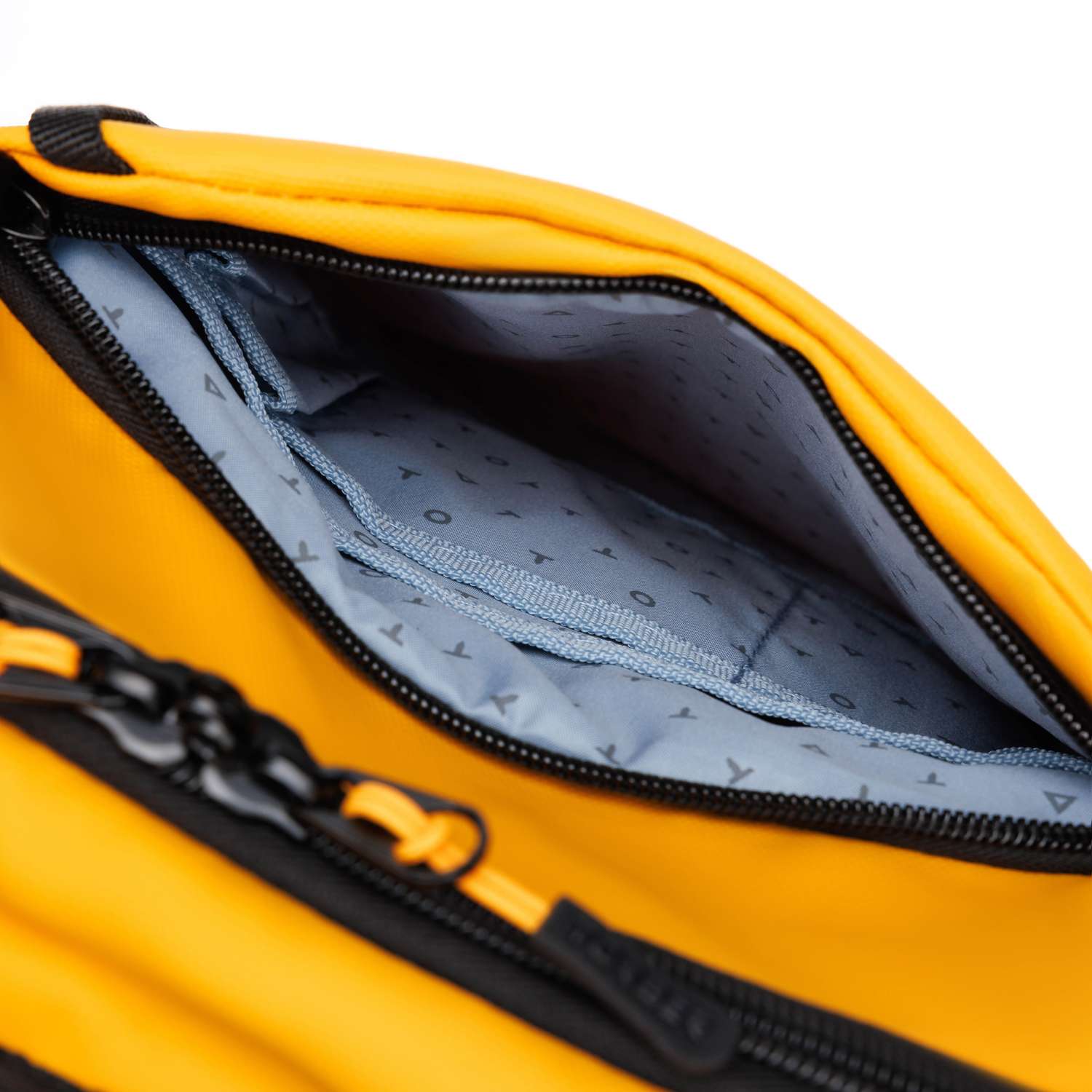 Рюкзак TORBER Mobi желтый с PU покрытием - фото 7