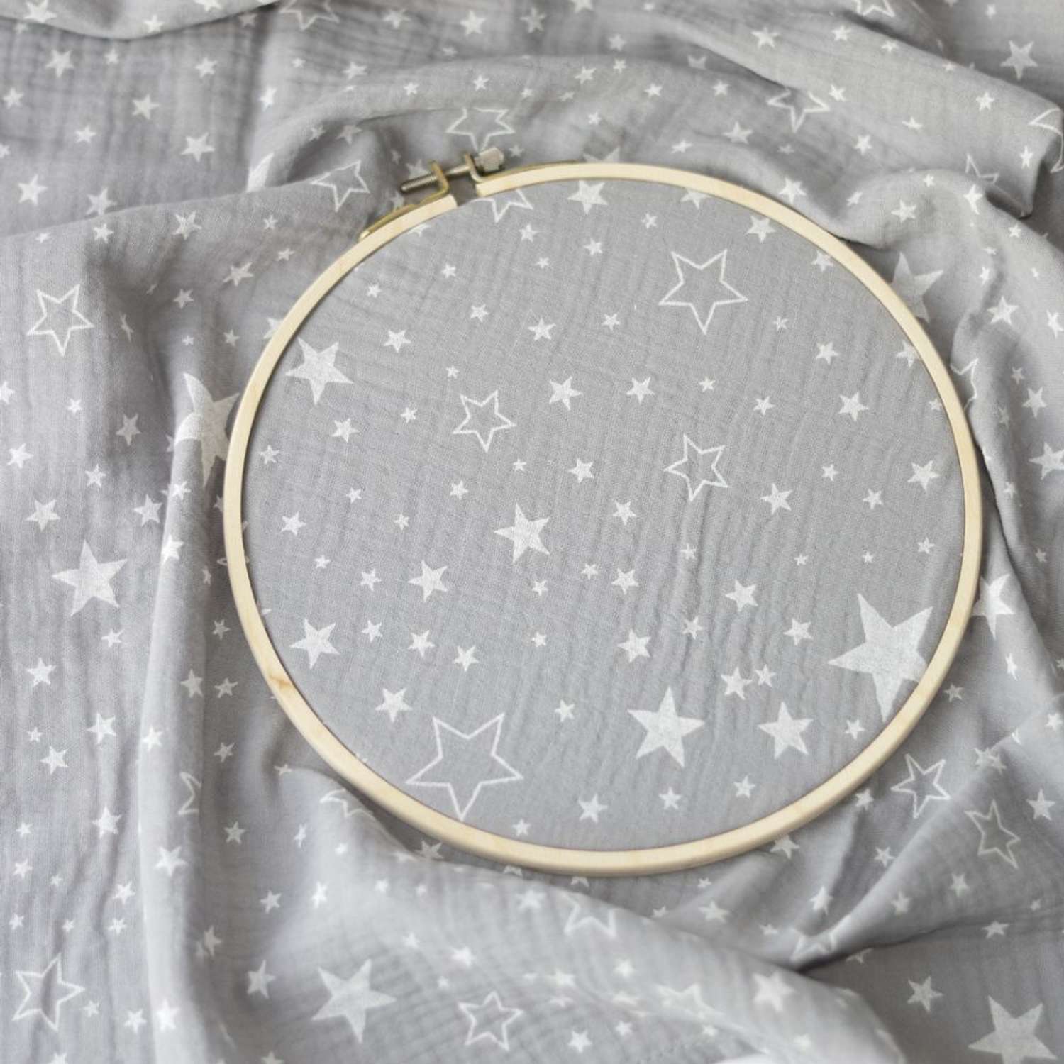 Пеленка муслиновая Маковка Серые звезды 95х120 см - фото 3