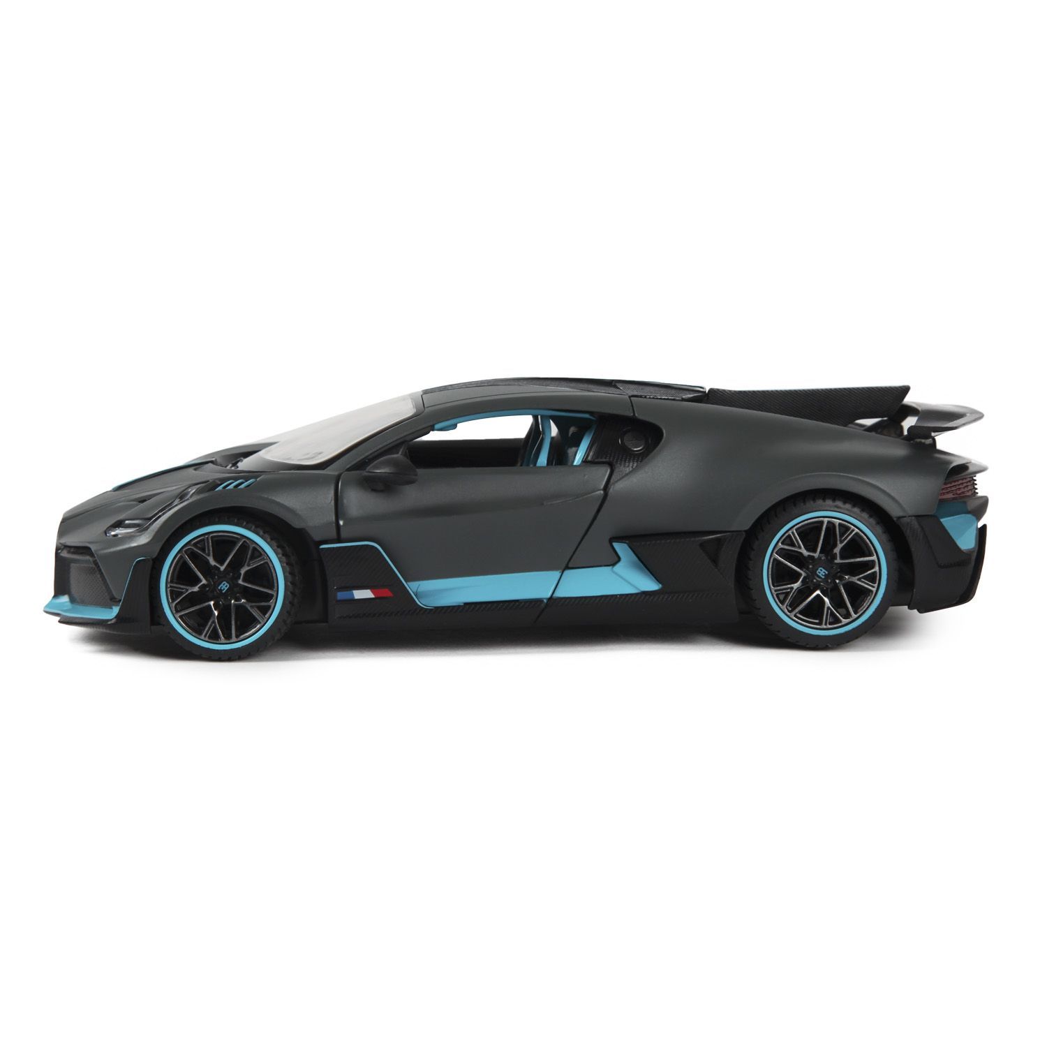 Машина Rastar 1:24 Bugatti Divo Серая 63900 купить по цене 1799 ₽ в  интернет-магазине Детский мир