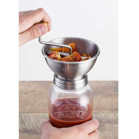 Банка Kilner с ручной мельницей для приготовления соуса