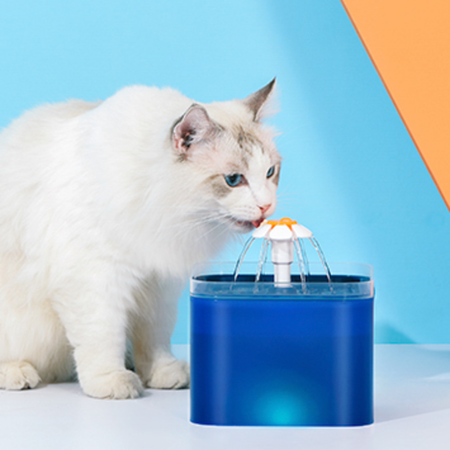 Поилка-фонтан ZDK для кошек с подсветкой ZooWeel синий