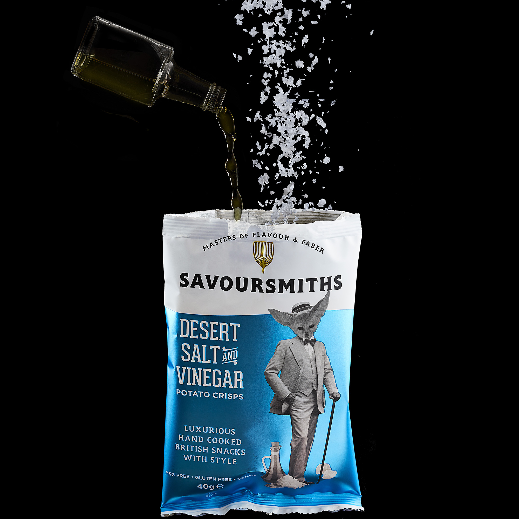 Натуральные картофельные чипсы SAVOURSMITHS с солью и уксусом 150г - фото 2