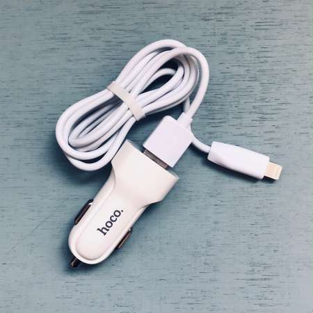 Зарядное устройство для авто HOCO АЗУ/USB 2 разъема/ 2.4A MAX/кабель Lightning