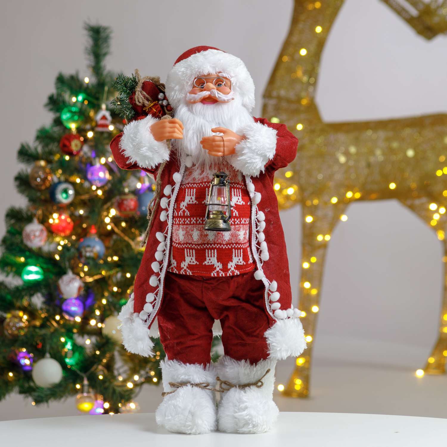 Фигура декоративная BABY STYLE Дед Мороз красный костюм олени белые сапоги фонарик в руке 60 см - фото 1