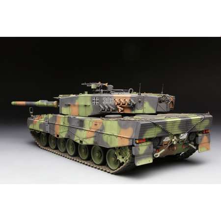 Сборная модель MENG TS-016 танк Леопард 2 A4 1/35