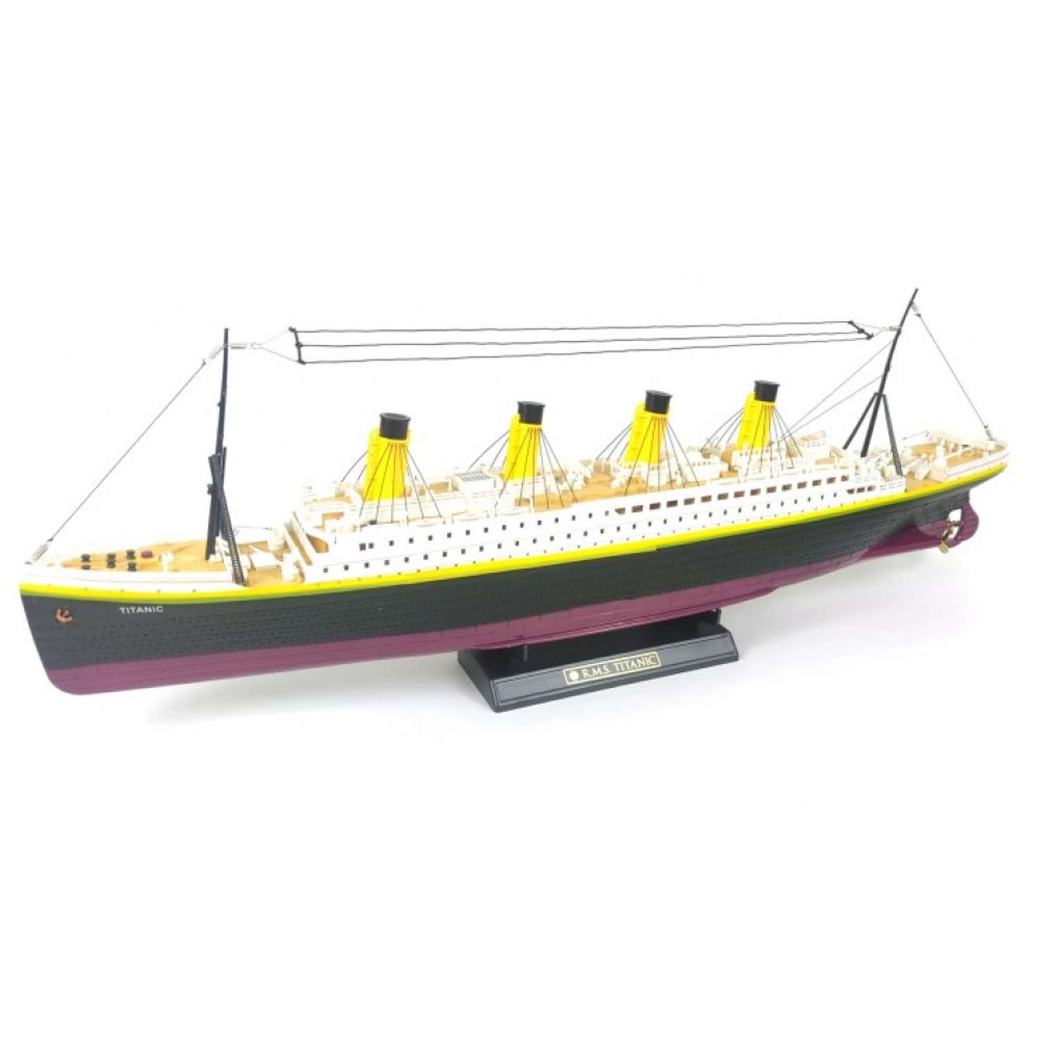 Радиоуправляемый корабль CS Toys Титаник - фото 1