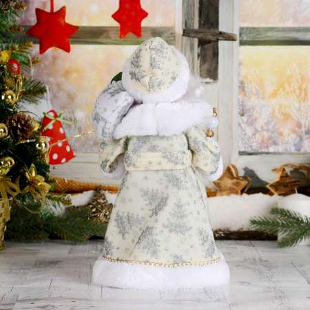 Дед мороз Зимнее волшебство «В белой шубке с подарками» двигается с подсветкой 30 см