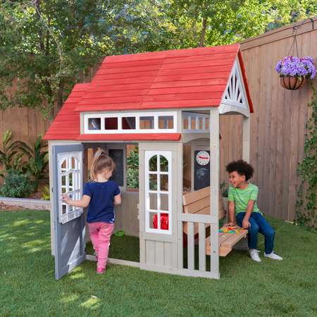 Игровой домик для детей: как построить на даче, во дворе, в квартире