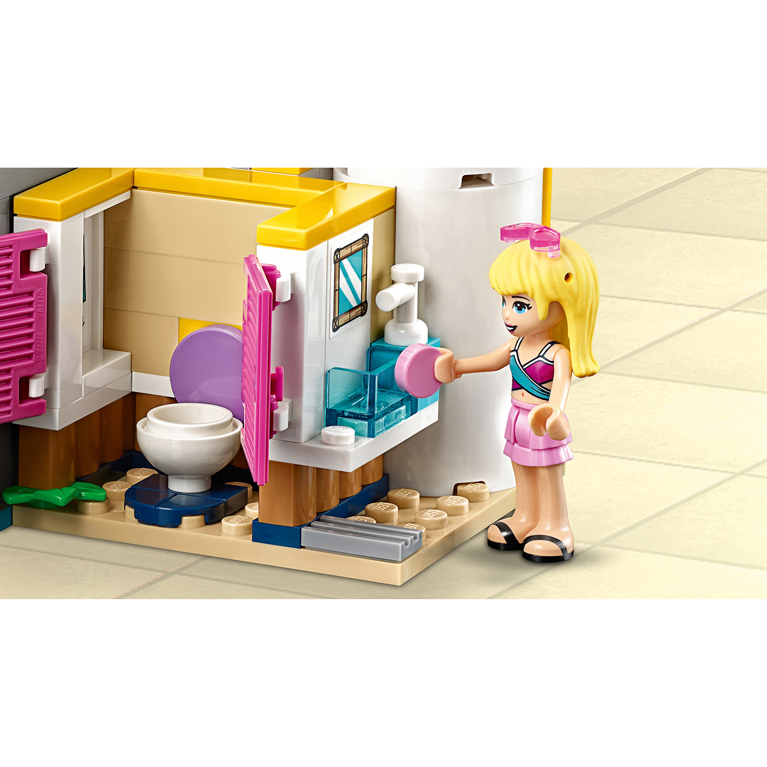 Конструктор LEGO Friends Вечеринка Андреа у бассейна 41374 - фото 8