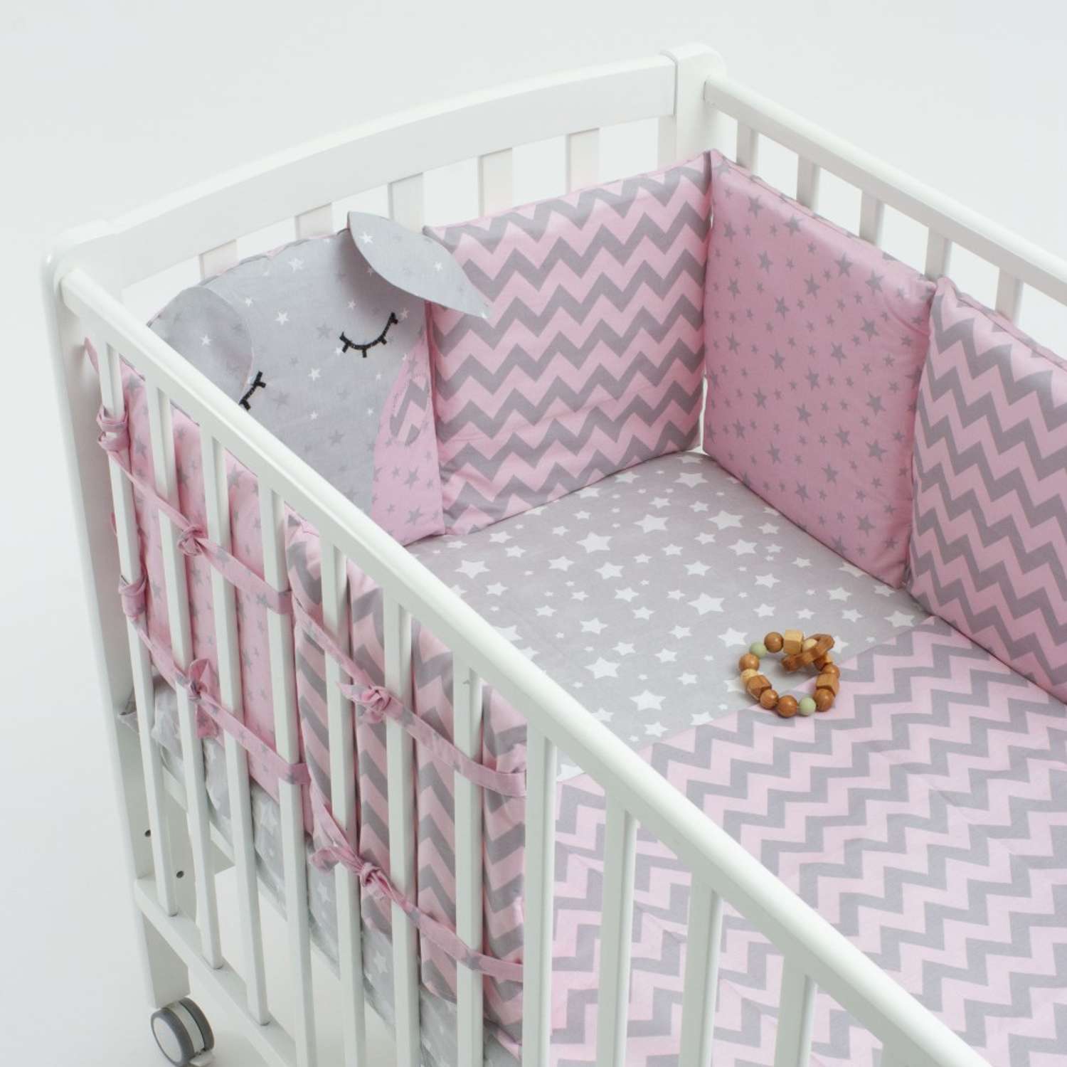 Бортики в кроватку Hush Hush! для новорожденных с шуршащими ушками Сонный слоник Pink 5111 - фото 4