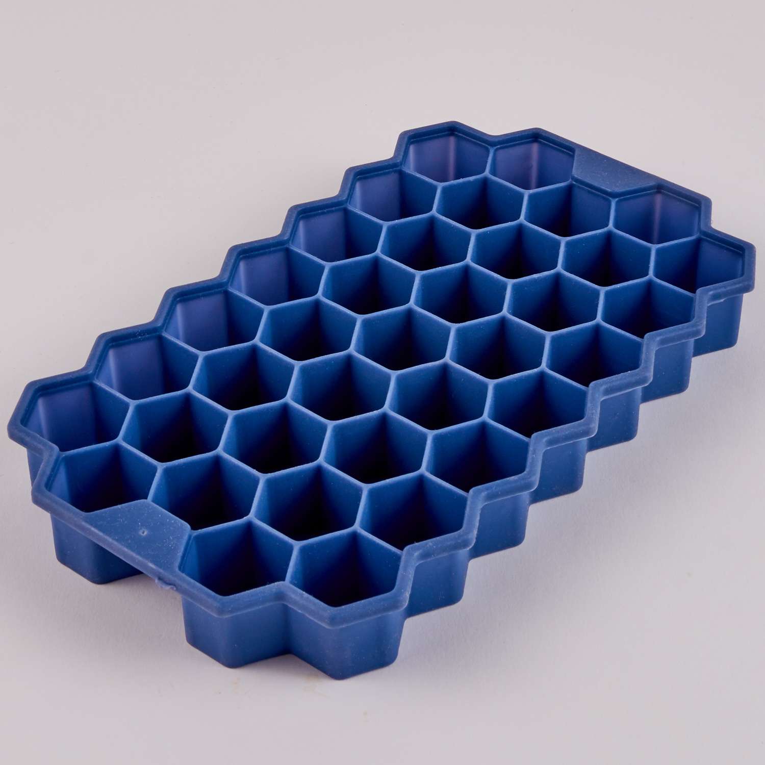 Форма для льда Выручалочка силиконовая Соты 37 ячеек синяя - фото 1