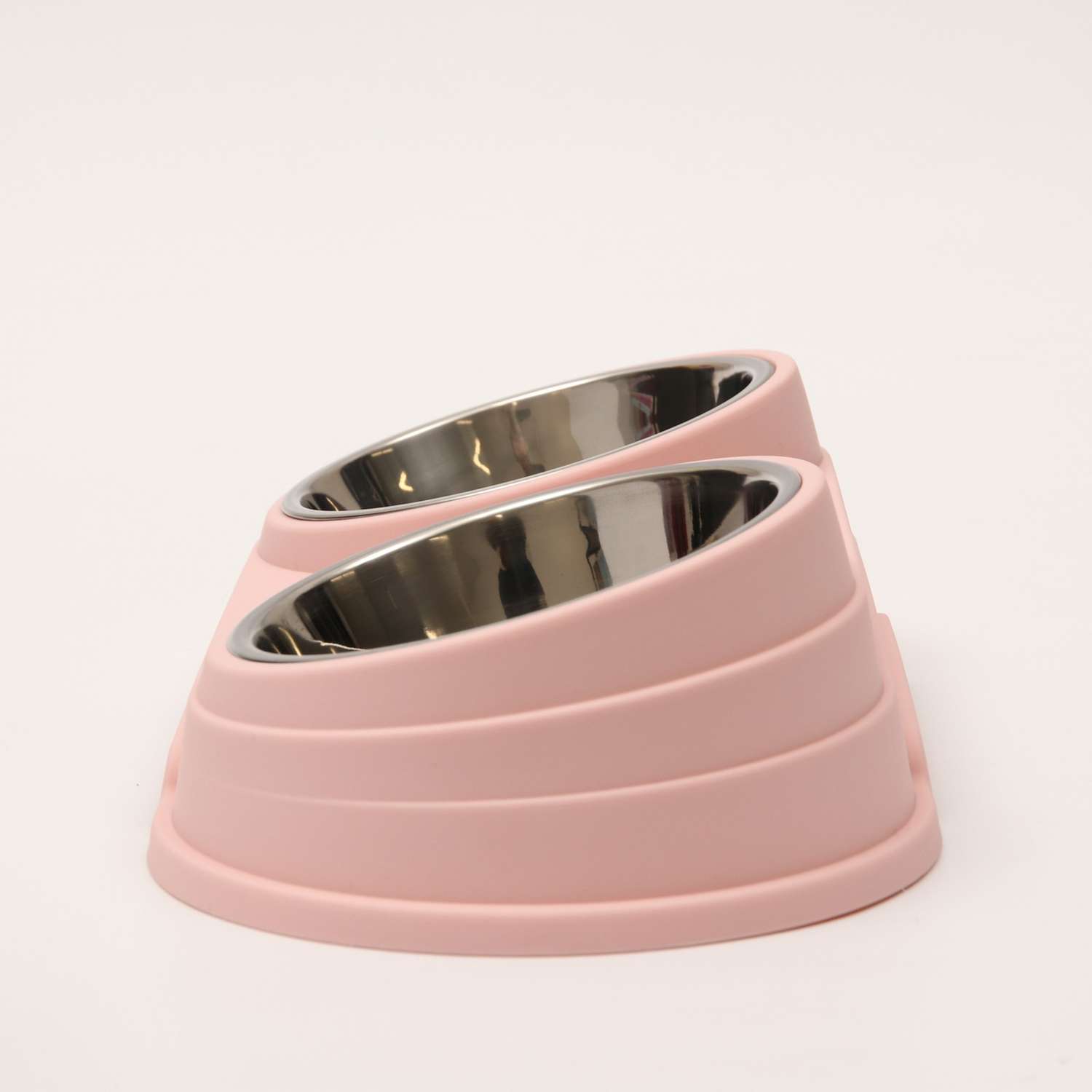 Миска Пижон металлическая двойная наклонная на пластиковом основании 36.5х19х8 см розовая 400 мл - фото 6