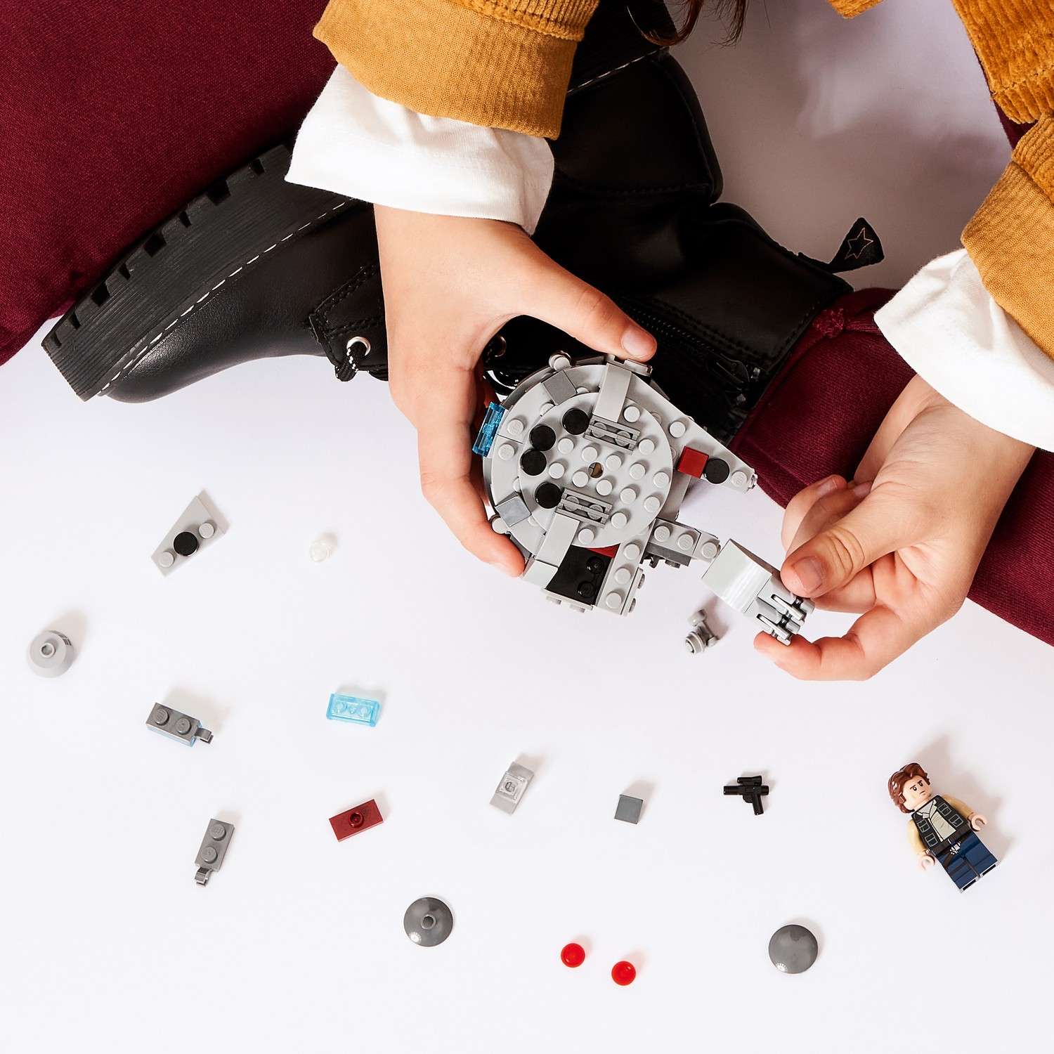 Конструктор LEGO Star Wars Микрофайтеры Сокол тысячелетия 75295 - фото 5