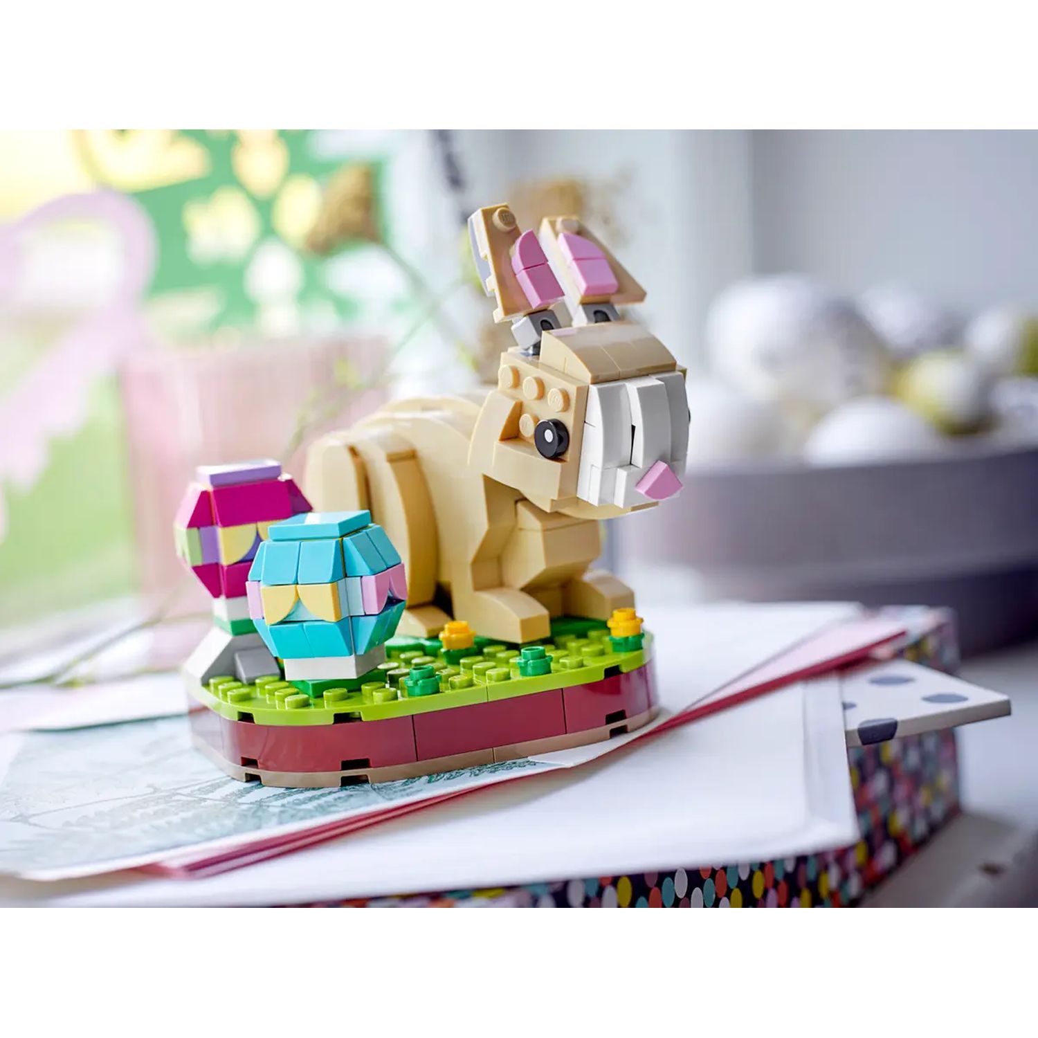 Конструктор LEGO Seasonal Пасхальный кролик блочный - фото 4