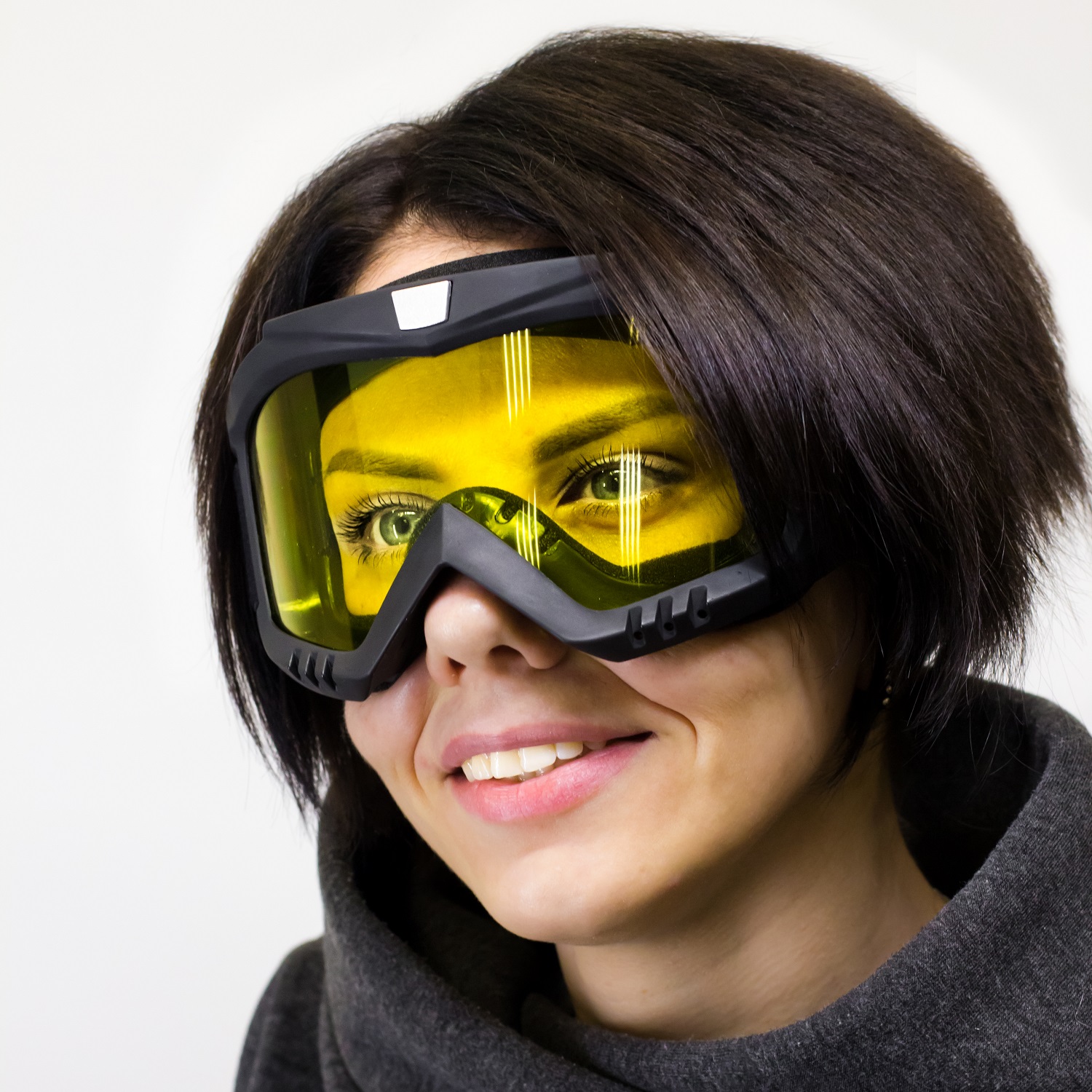Очки горнолыжные NEVZOROV Pro оправа черная с желтой линзой - фото 1