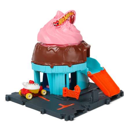 Трек Hot Wheels City Downtown Ice Cream Swirl HTN77