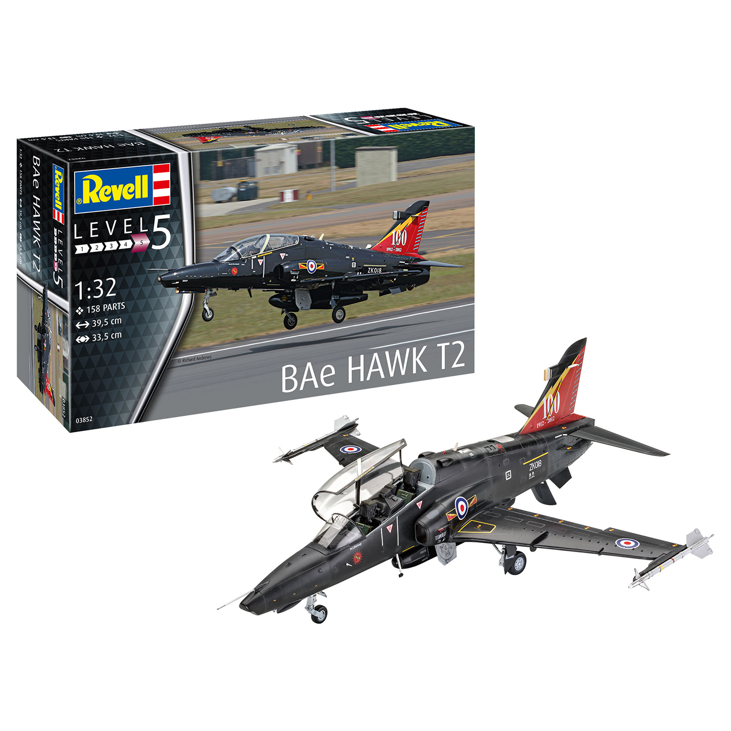 Сборная модель REVELL 03852 Реактивный самолет BAe Hawk T2