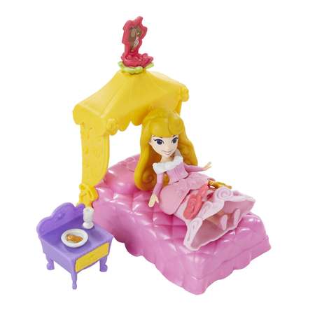 Игровой набор Princess маленькая кукла Принцесса и спальня Авроры B5342EU40