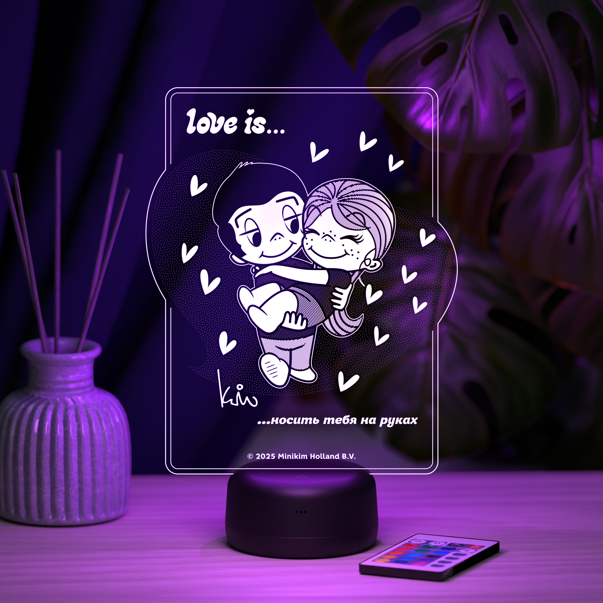 Ночник Love is.. Носить тебя на руках - фото 11