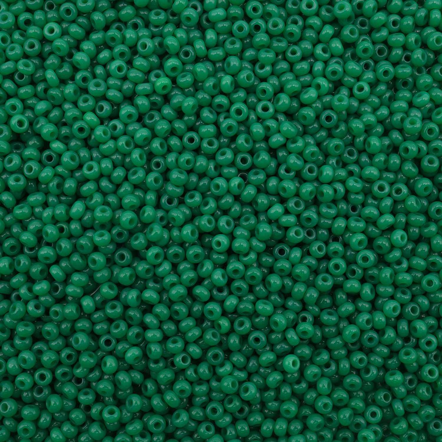 Бисер Preciosa чешский полупрозрачный 10/0 20 гр Прециоза 52240 темно-зеленый - фото 1