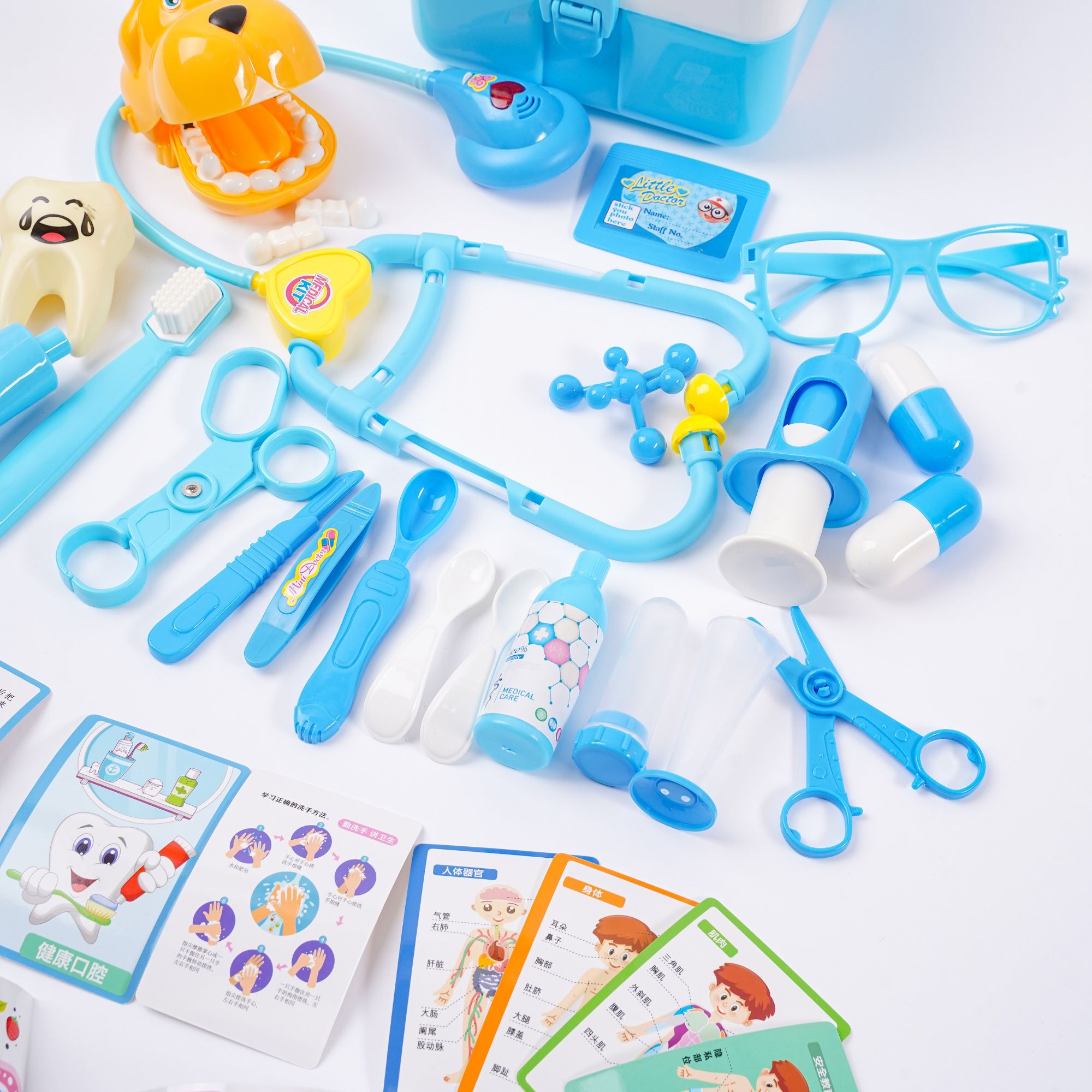 Набор доктора MagicStyle Игровой детский с медицинскими инструментами врача в чемодане - фото 3