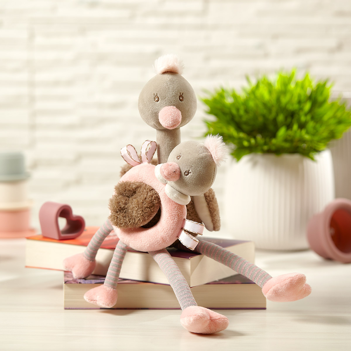 Набор игрушек Babyono Ostrich Family 2 шт с шелестящими элементами и пищалкой - фото 12