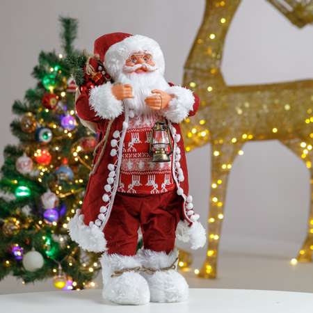Фигура декоративная BABY STYLE Дед Мороз красный костюм олени белые сапоги фонарик в руке 60 см