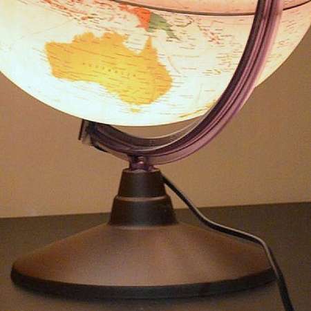 Глобус TECNODIDATTICA Discovery с политической картой мира с LED-подсветкой 25 см на русском языке