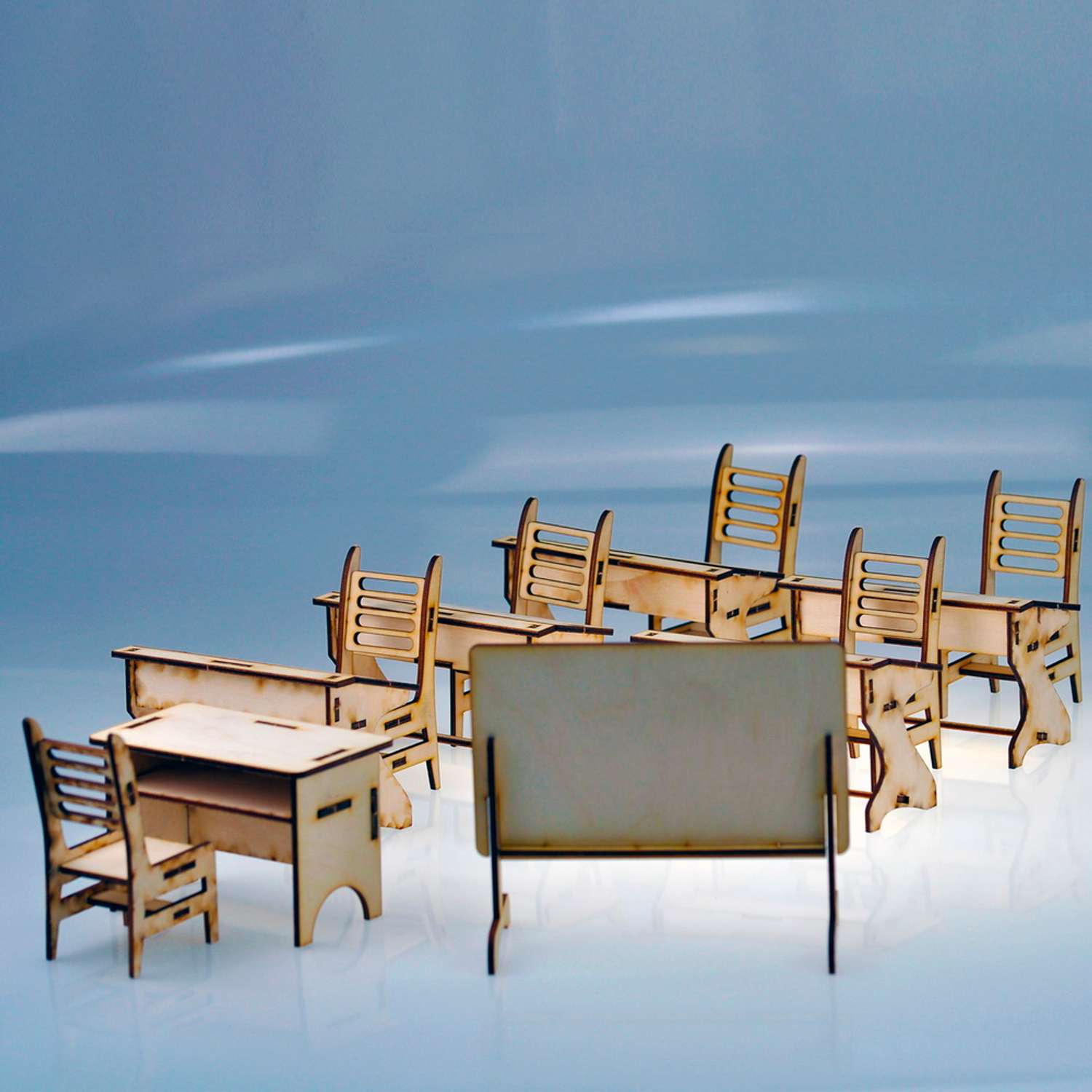 Игровой деревянный класс Amazwood 5 парт- учительский стол - доска - 6 стульев - 6 кукол AW1006 - фото 8